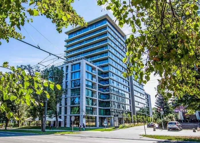 Smart Basen & Unia Centrum